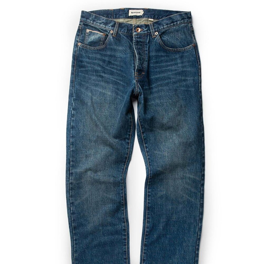 Taylor Stitch | Democratic Jean | Color: Sawyer Wash | Size: 32